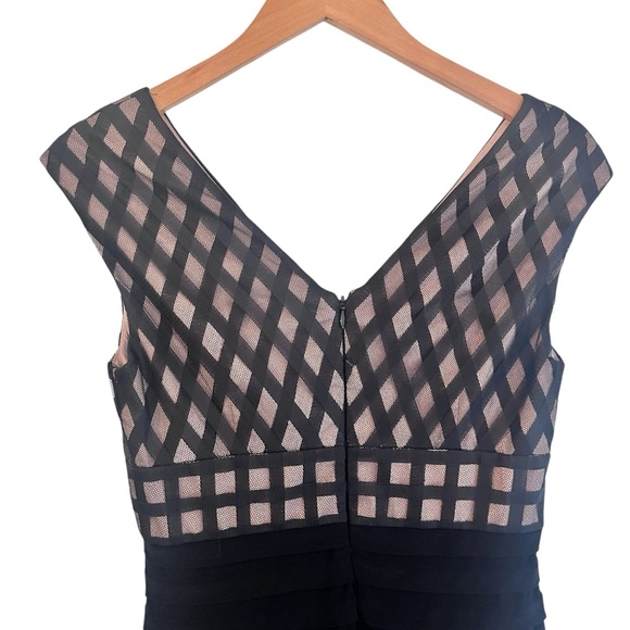 Adrianna Papell Black Mesh Panel Faux Wrap Tiered Cocktail Dress 4 - Picture 10 of 11